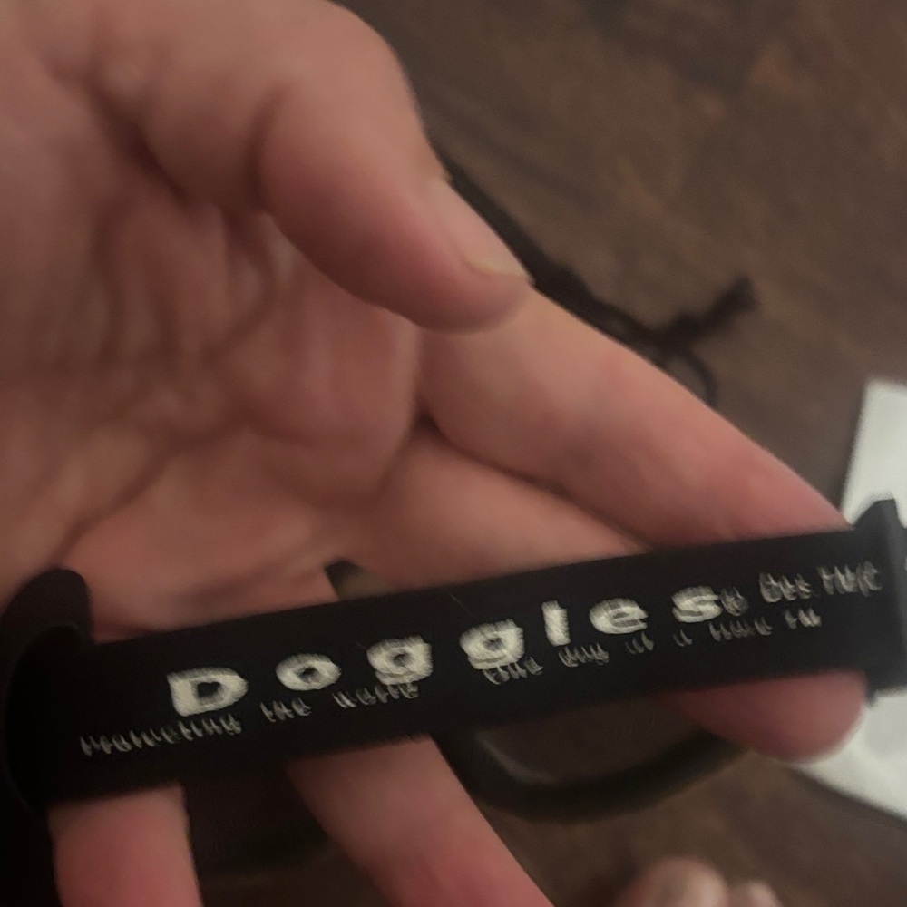 Original Dog Goggles in Cream - Brand - Picture 2 of 4